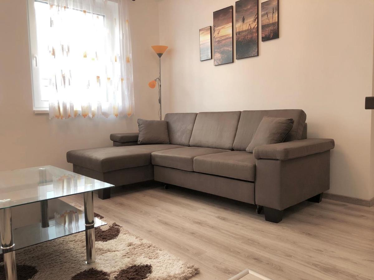 Exclusive Home - D. Apartman Печ Экстерьер фото